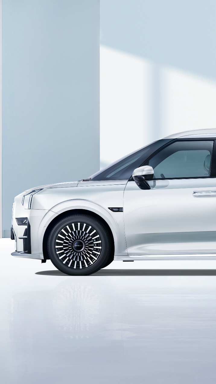 Zeekr 009 - Pure Electric Luxury MPV